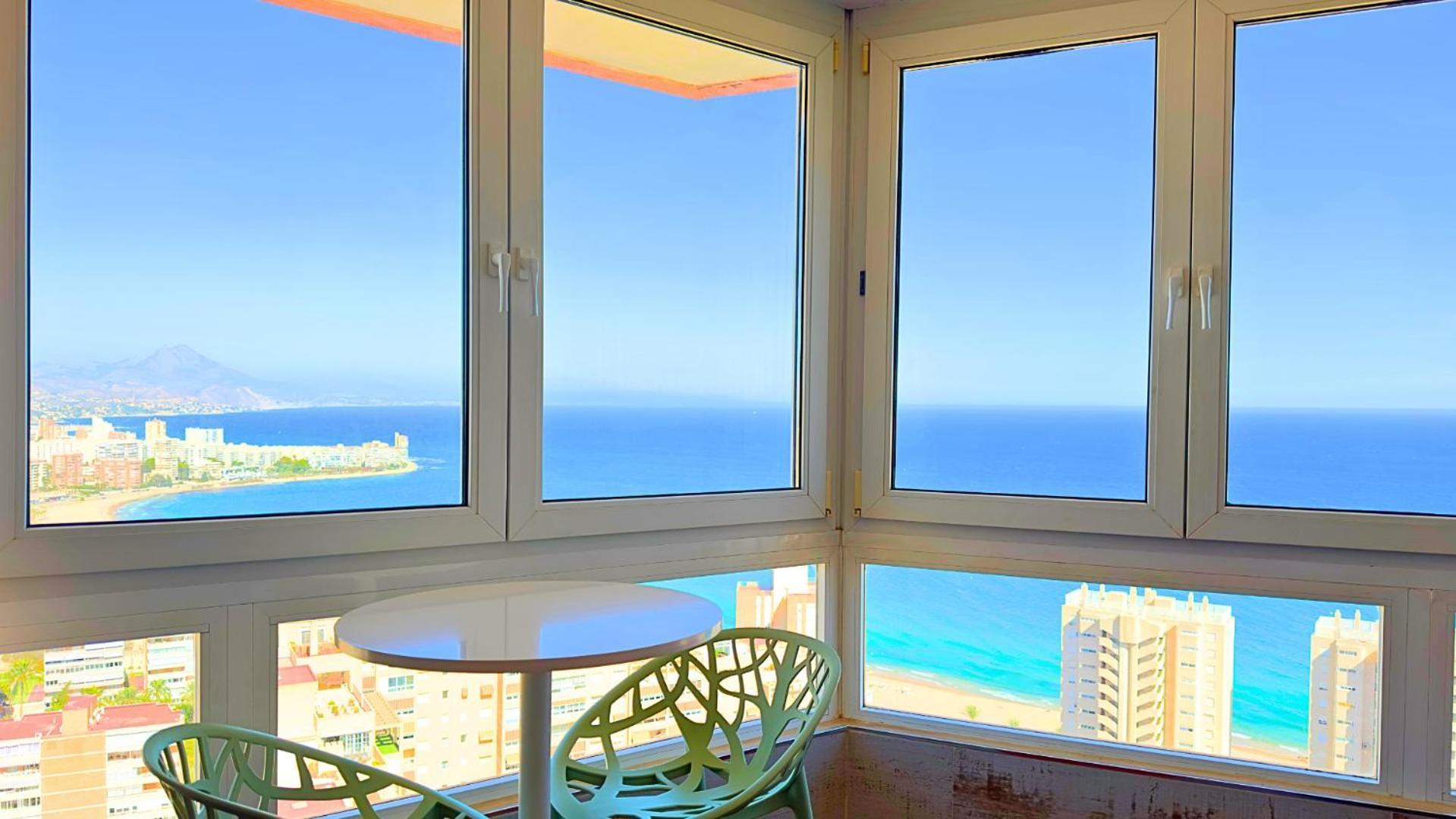 Ferienwohnung Atico A 50M Del Mar. Parking Gratis. A/C El Campello Exterior foto