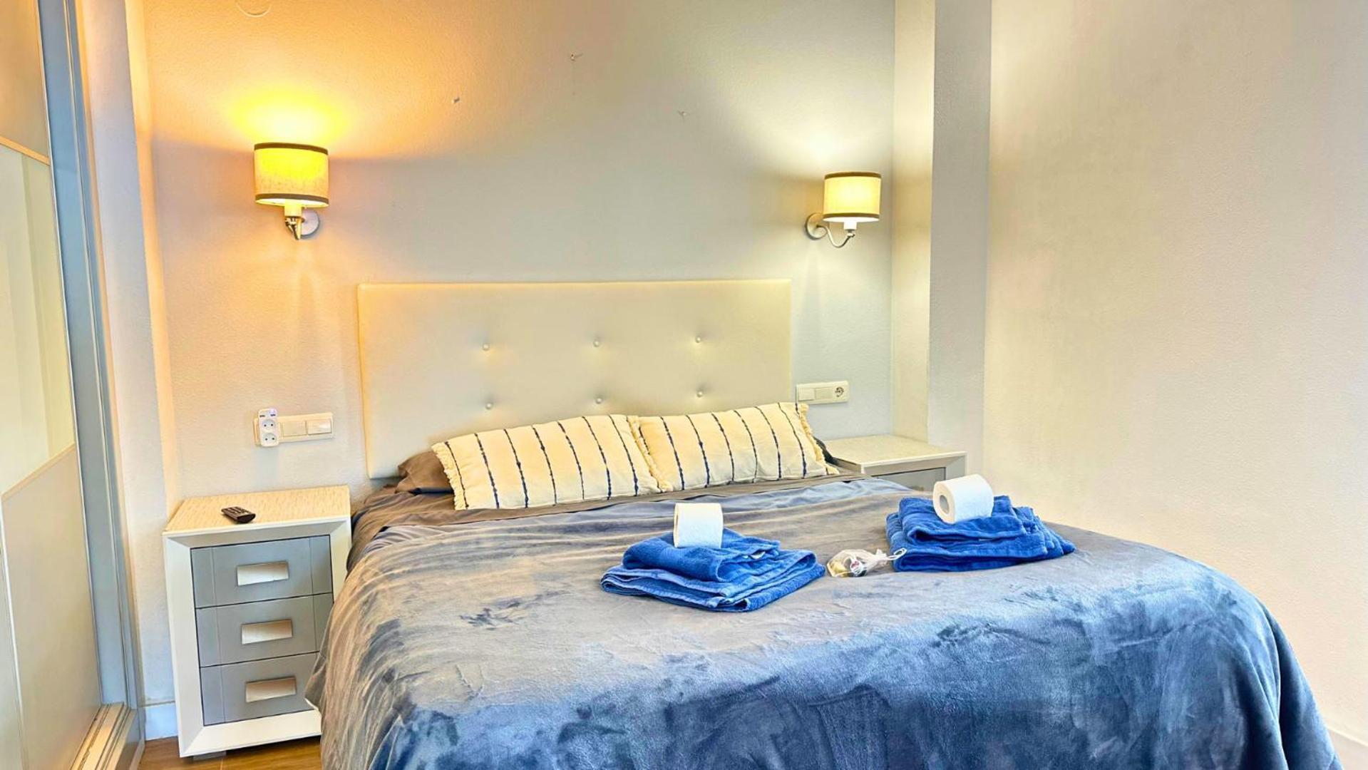 Ferienwohnung Atico A 50M Del Mar. Parking Gratis. A/C El Campello Exterior foto